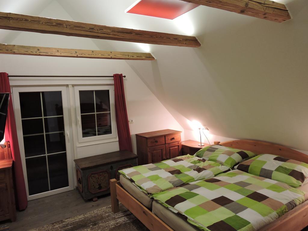 Gregor'S Ferienhaus Im Wald Edelschrott Extérieur photo